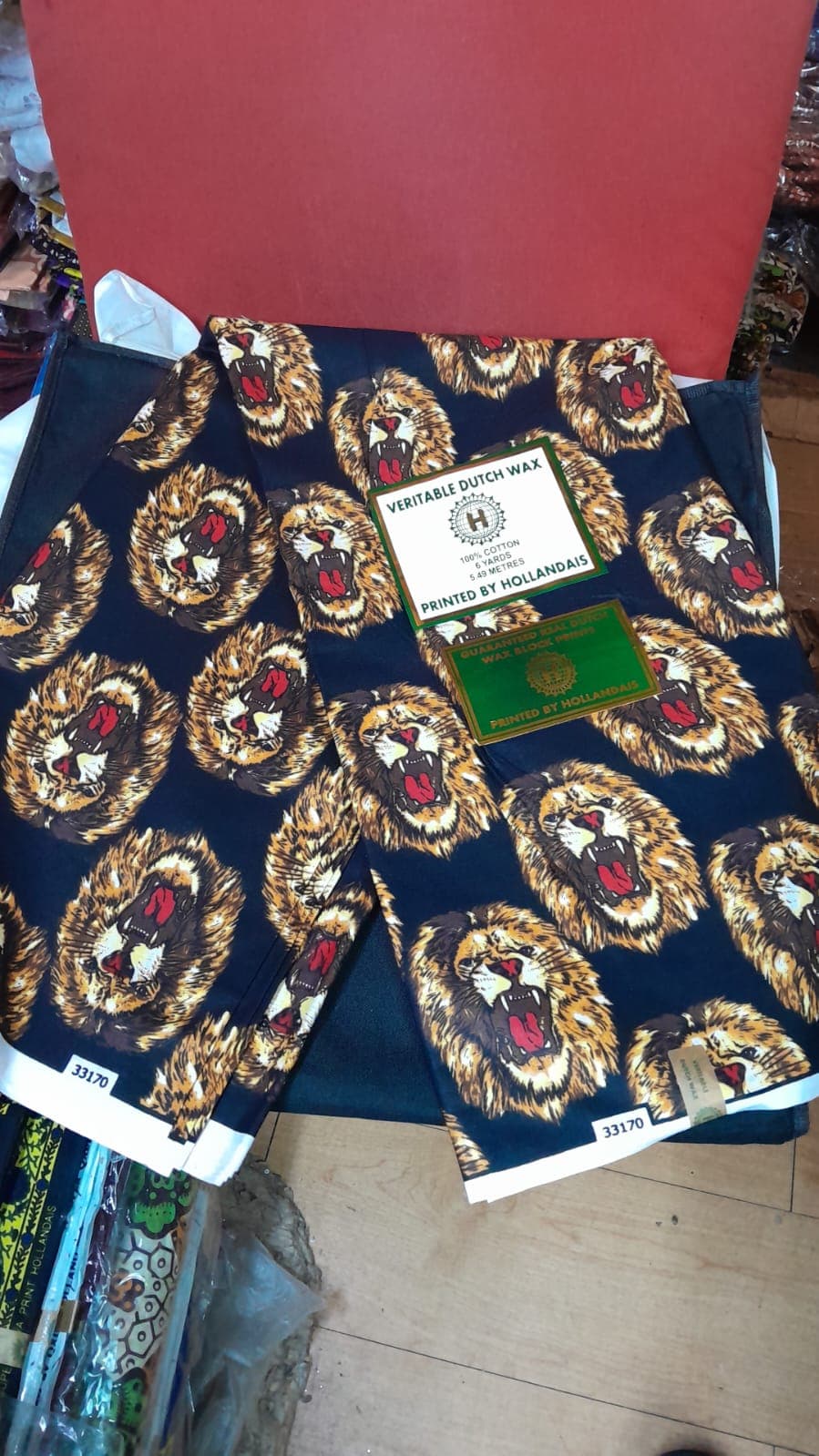Authentic Hollandais Dutch Wax Print Fabric – Bold Roaring Lion Motif