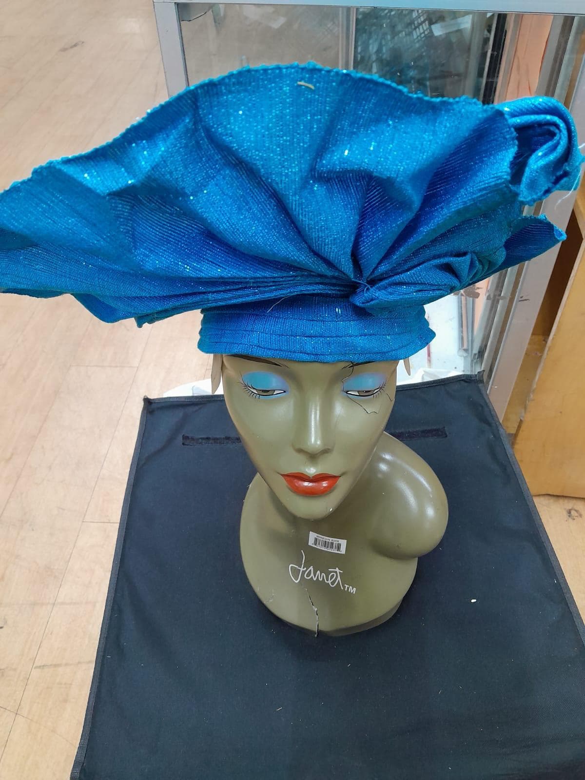 Turquoise Blue Rosette Auto Gele