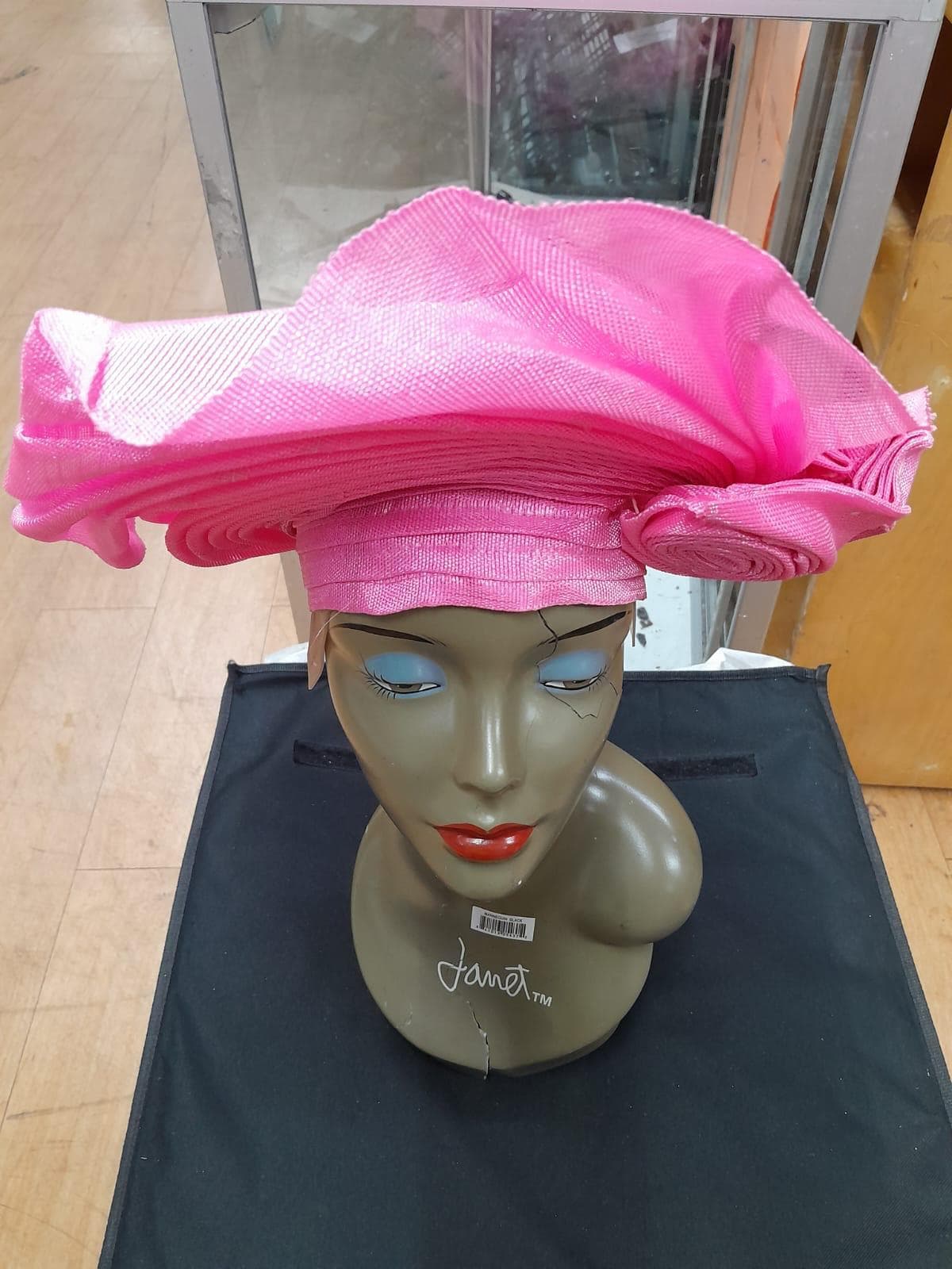Vibrant Fuchsia Pink Rose Accent Auto Gele